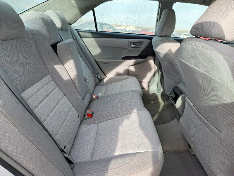 Снимка 10 от търг – 2016 TOYOTA CAMRY с VIN 4T4BF1FK5GR557304