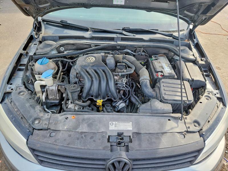 Photo 11 from auction – 2012 VOLKSWAGEN JETTA with VIN 3VW2K7AJ2CM312886