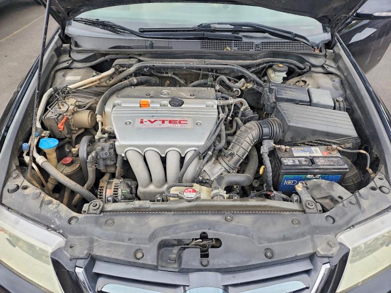 Photo 11 from auction – 2005 ACURA TSX with VIN JH4CL96835C032239