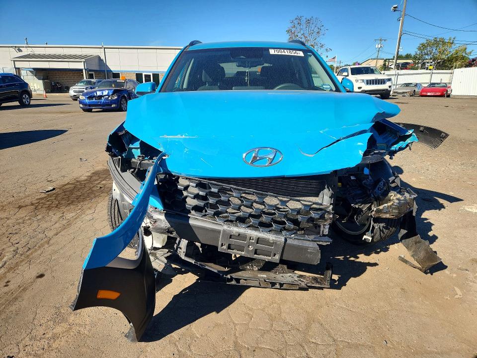 Photo 5 from auction – 2022 HYUNDAI KONA with VIN KM8K6CAB2NU923598