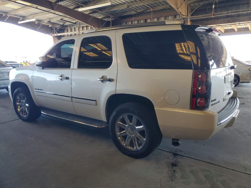 Photo 2 from auction – 2012 GMC YUKON with VIN 1GKS2EEF1CR271893