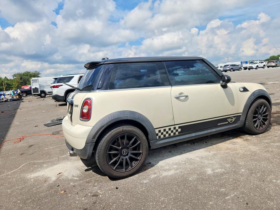 صورة رقم 3 من المزاد - 2009 MINI COOPER مع VIN WMWMF33559TU75225