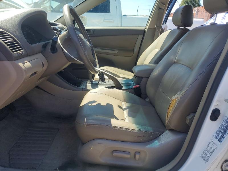 Photo 7 from auction – 2003 TOYOTA CAMRY with VIN 4T1BE32K73U158807