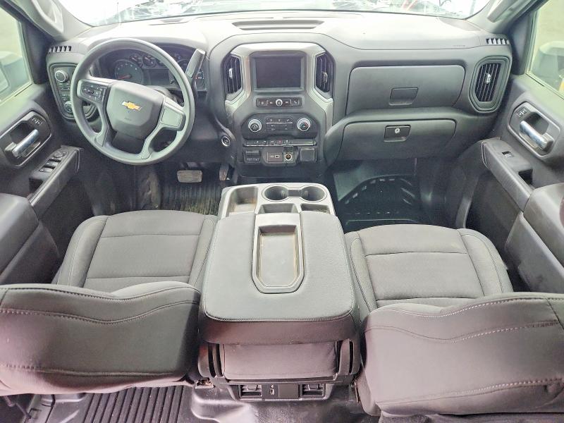Zdjęcie 8 z aukcji – 2024 CHEVROLET SILVERADO z VIN 2GC1YLE71R1141763