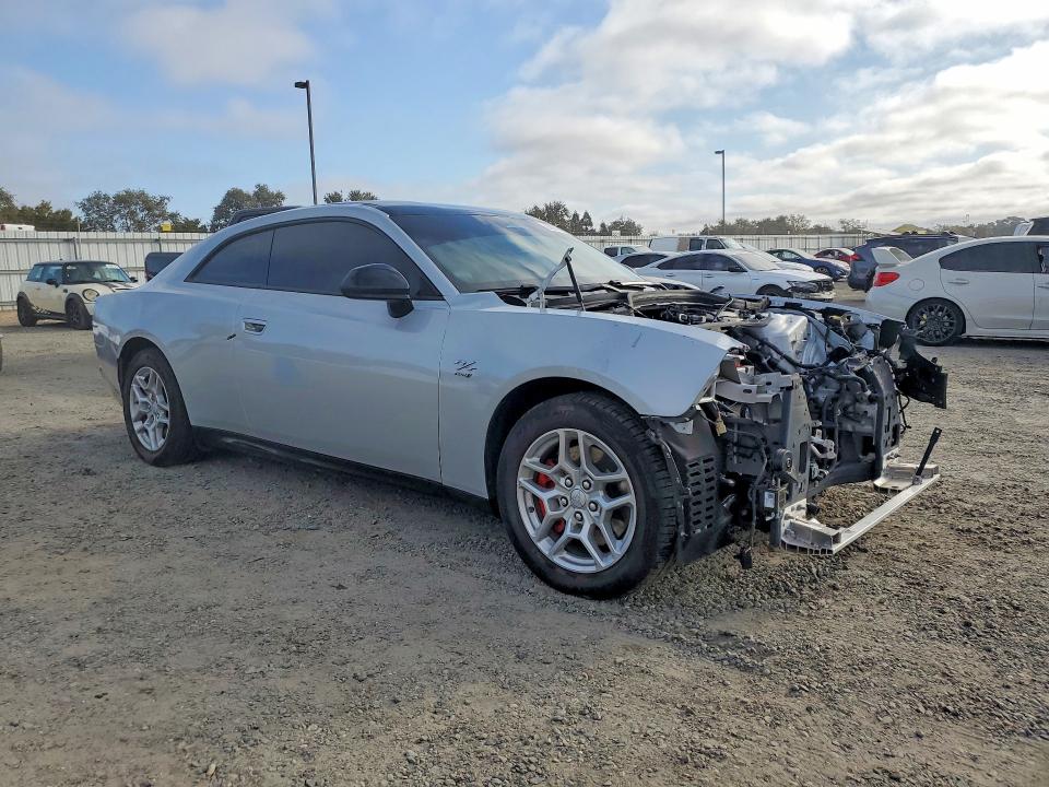Zdjęcie 4 z aukcji – 2025 DODGE CHARGER z VIN 2C3CDBCK3SR559873