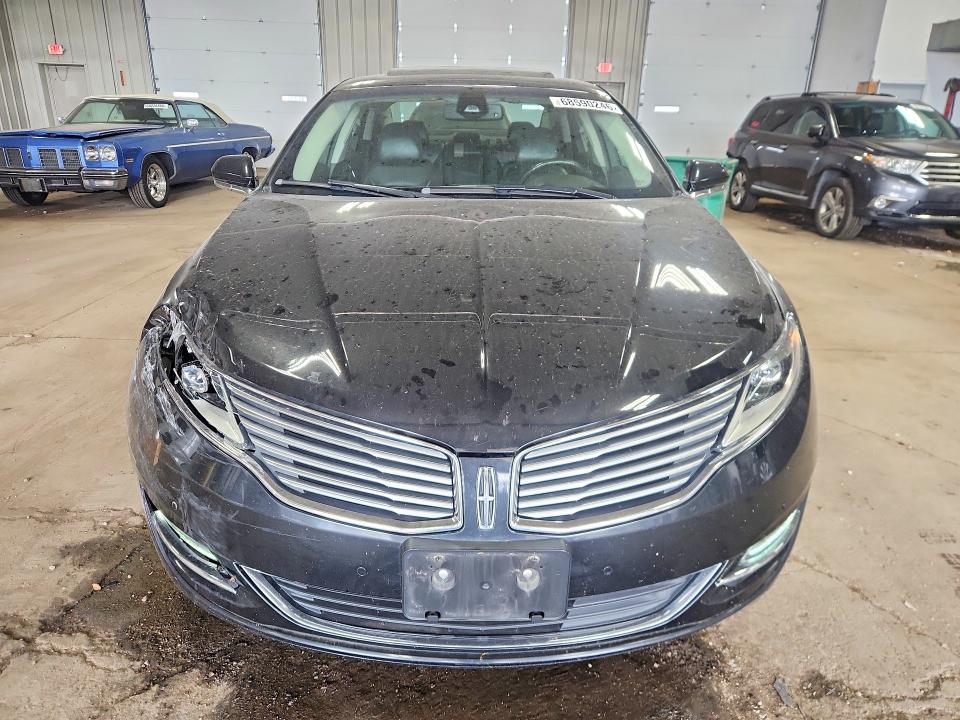 Photo 5 from auction – 2013 LINCOLN MKZ with VIN 3LN6L2J92DR814386