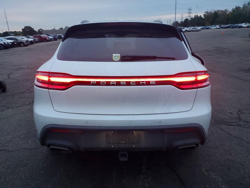 Photo 6 from auction – 2023 PORSCHE MACAN with VIN WP1AA2A51PLB10439