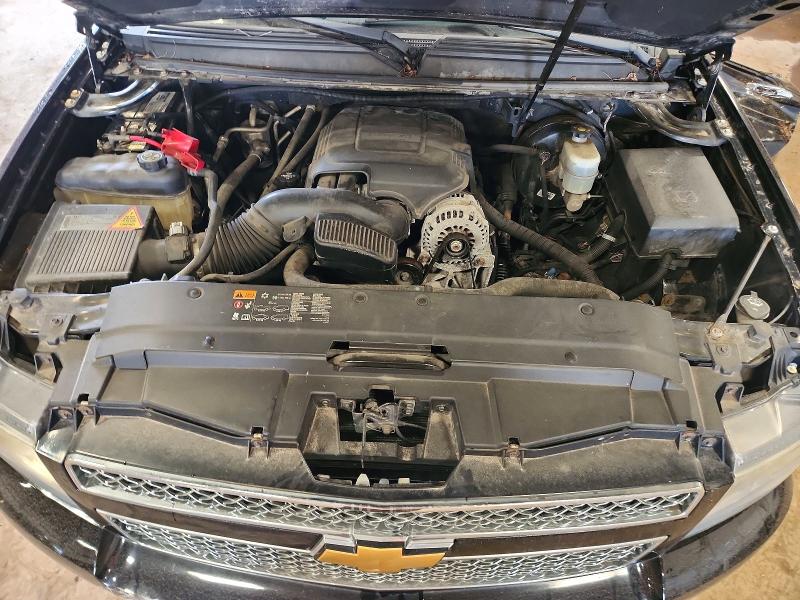 Photo 12 from auction – 2013 CHEVROLET SUBURBAN with VIN 1GNSKKE75DR157293