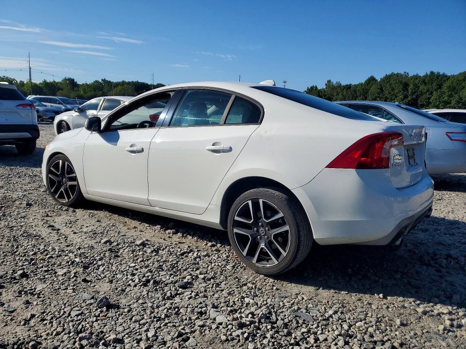 Photo 2 from auction – 2018 VOLVO S60 with VIN YV140MTL3J2451048
