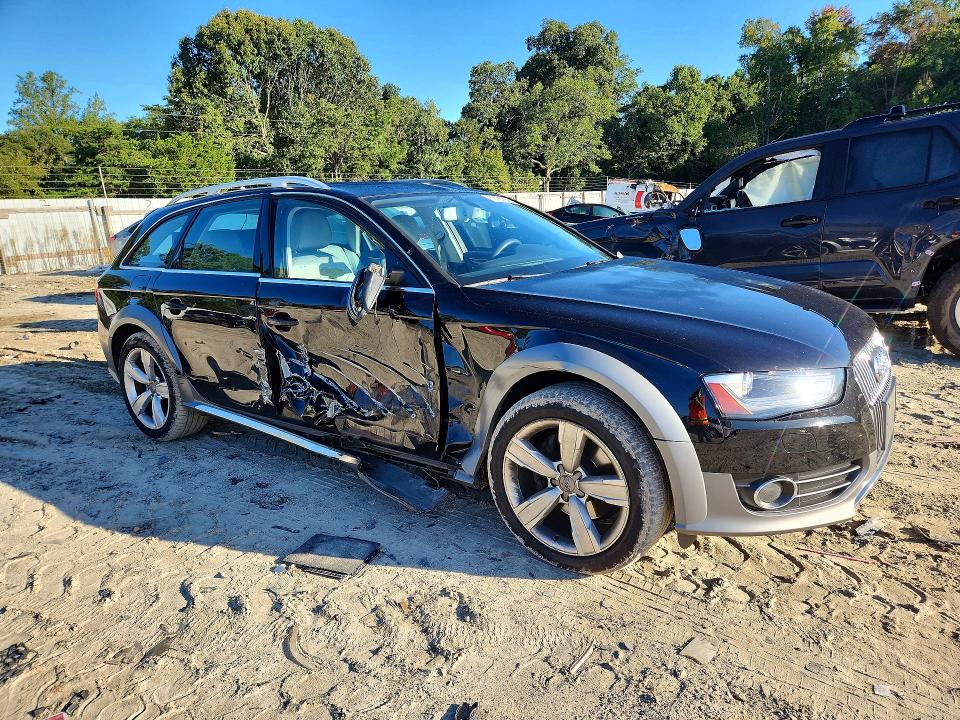 Фото 4 с аукциона – 2014 AUDI A4 ALLROAD с VIN WA1UFAFL0EA013432
