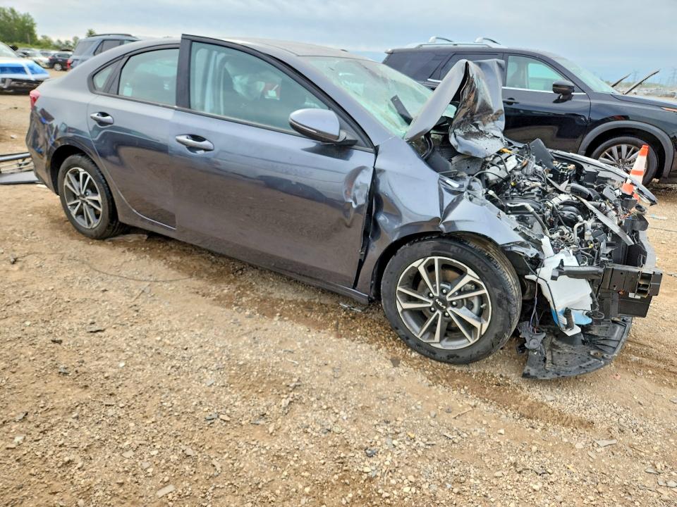 Фото 4 с аукциона – 2023 KIA FORTE с VIN 3KPF24AD3PE607413