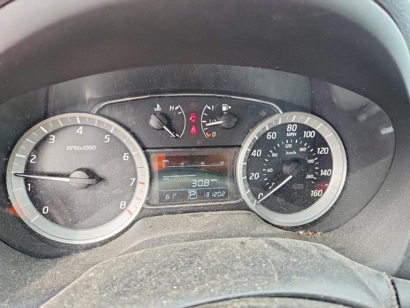 Photo 9 from auction – 2015 NISSAN SENTRA with VIN 3N1AB7AP2FL688505