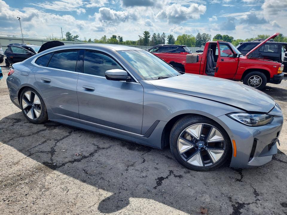 Photo 4 from auction – 2023 BMW I4 with VIN WBY73AW06PFP83477