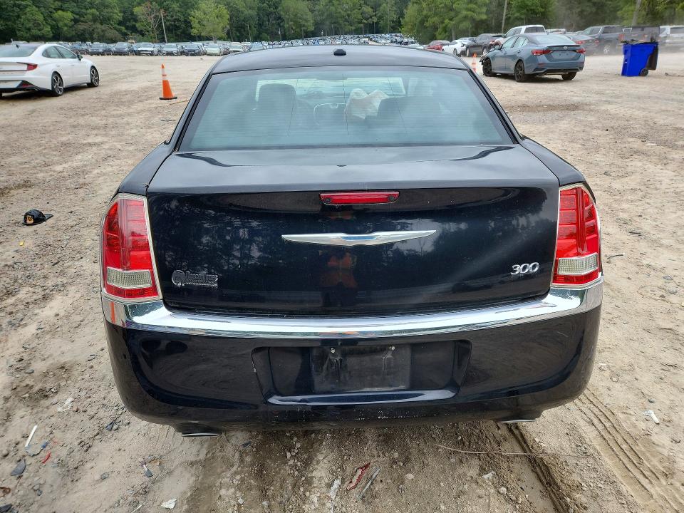 Photo 6 from auction – 2013 CHRYSLER 300 with VIN 2C3CCAAG6DH600405