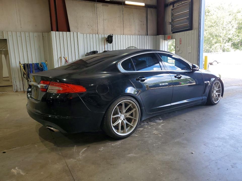 Photo 3 from auction – 2012 JAGUAR XF with VIN SAJWA0FB6CLS38794