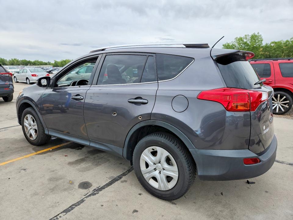 Photo 2 from auction – 2015 TOYOTA RAV4 with VIN JTMBFREV3FJ044917