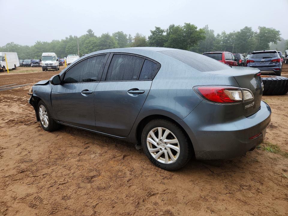 Photo 2 from auction – 2012 MAZDA 3 with VIN JM1BL1V8XC1700157