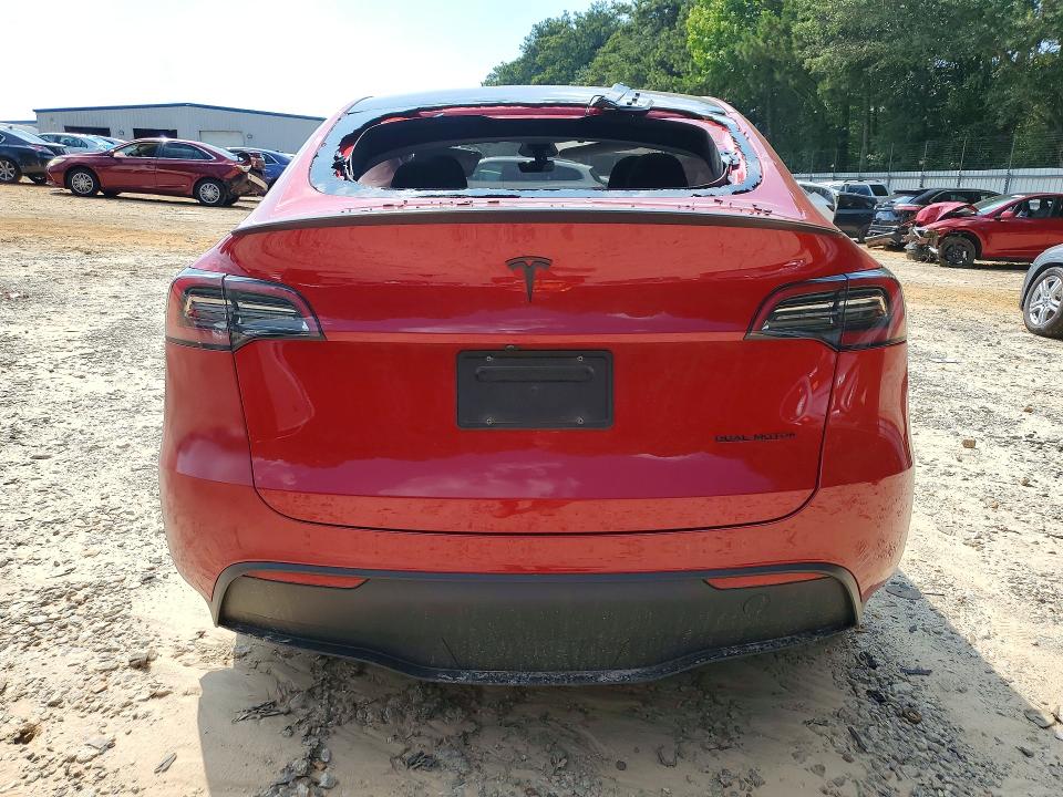 Foto 6 de la subasta – 2023 TESLA MODEL Y con VIN 7SAYGDEE0PA155251