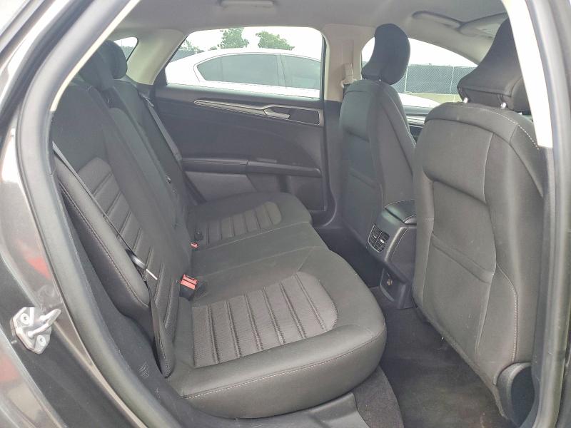 Photo 10 from auction – 2019 FORD FUSION with VIN 3FA6P0T97KR239778