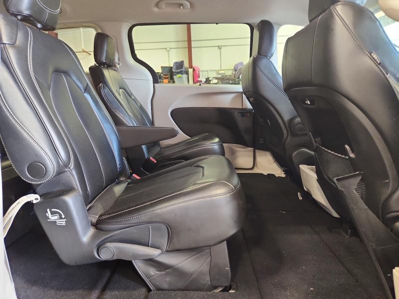 Photo 11 from auction – 2023 CHRYSLER PACIFICA with VIN 2C4RC1BG9PR576846