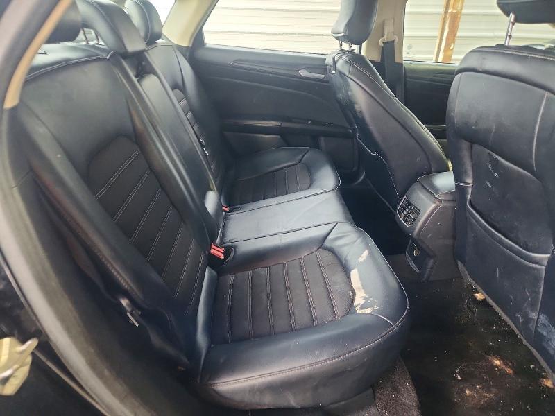 Photo 10 from auction – 2018 FORD FUSION with VIN 3FA6P0LU6JR124415