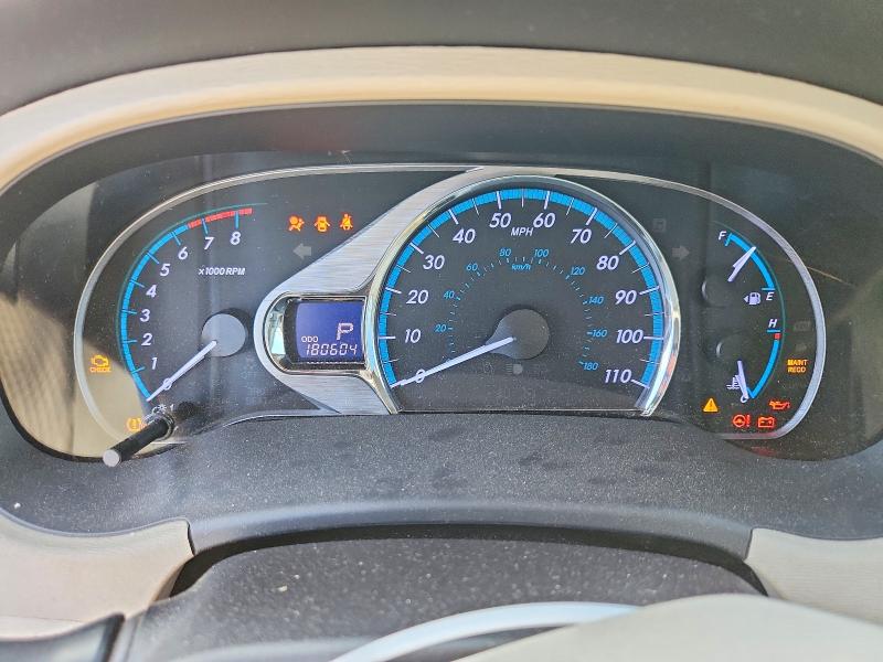 Photo 9 from auction – 2014 TOYOTA SIENNA with VIN 5TDDK3DC8ES076104