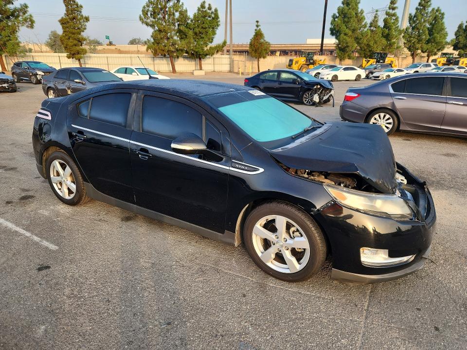 Photo 4 from auction – 2014 CHEVROLET VOLT with VIN 1G1RE6E42EU161367