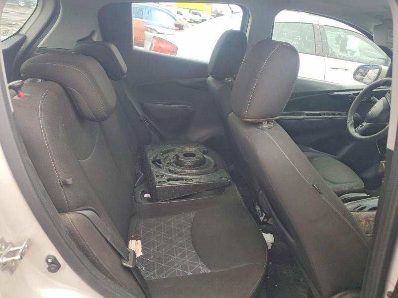 Foto 11 de la subasta – 2020 CHEVROLET SPARK con VIN KL8CD6SA8LC449416