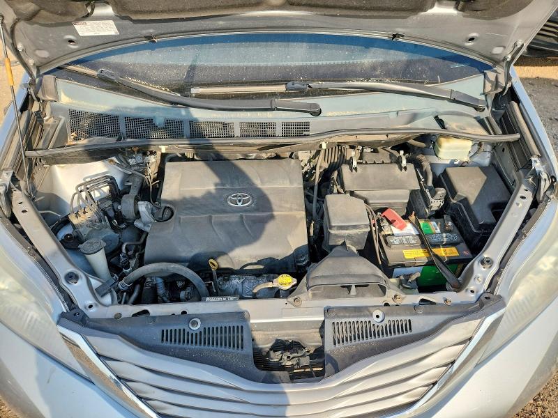 Photo 11 from auction – 2014 TOYOTA SIENNA with VIN 5TDYK3DC9ES513724