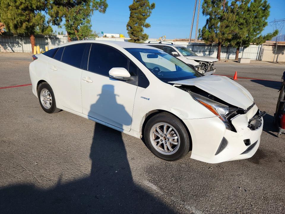 Zdjęcie 4 z aukcji – 2016 TOYOTA PRIUS z VIN JTDKBRFU1G3021028