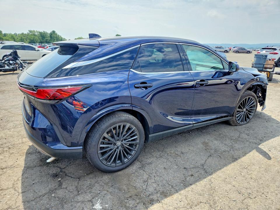 Фото 3 с аукциона – 2026 LEXUS RX 350H с VIN 2T2BBMCA6TC142356