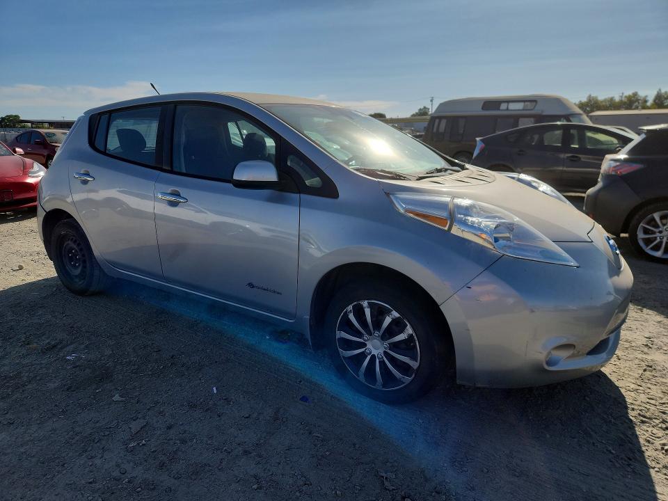 Photo 4 from auction – 2013 NISSAN LEAF with VIN 1N4AZ0CP9DC400555