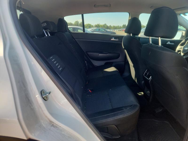 Photo 11 from auction – 2018 KIA SPORTAGE with VIN KNDPMCAC5J7487086