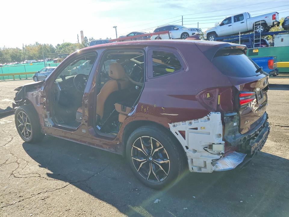 Снимка 2 от търг – 2023 BMW X3 с VIN 5UX83DP09P9S91531