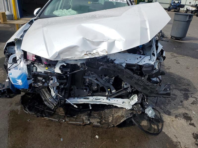 Снимка 11 от търг – 2026 TOYOTA CAMRY с VIN 4T1DBADK8TU556756