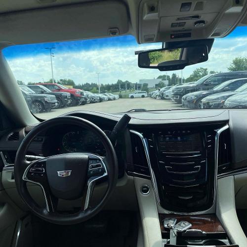 Photo 9 from auction – 2016 CADILLAC ESCALADE with VIN 1GYS4BKJ4GR154029