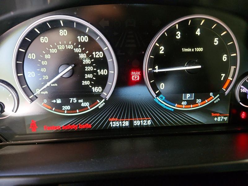 Фото 9 с аукциона – 2014 BMW X5 с VIN 5UXKR0C56E0K45879