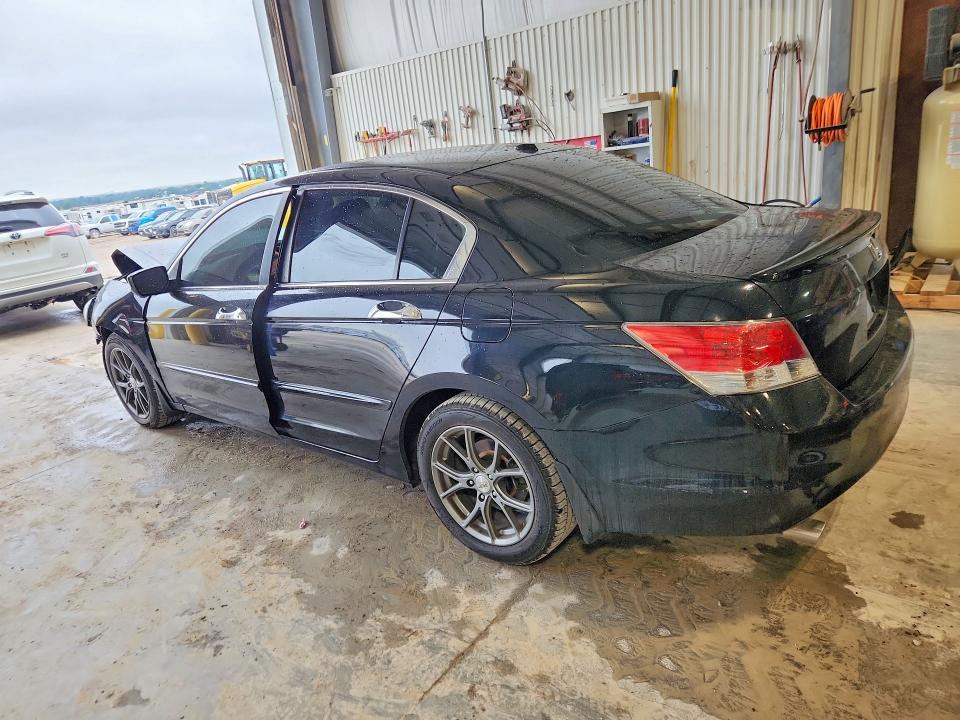 Photo 2 from auction – 2008 HONDA ACCORD with VIN 1HGCP36858A070284