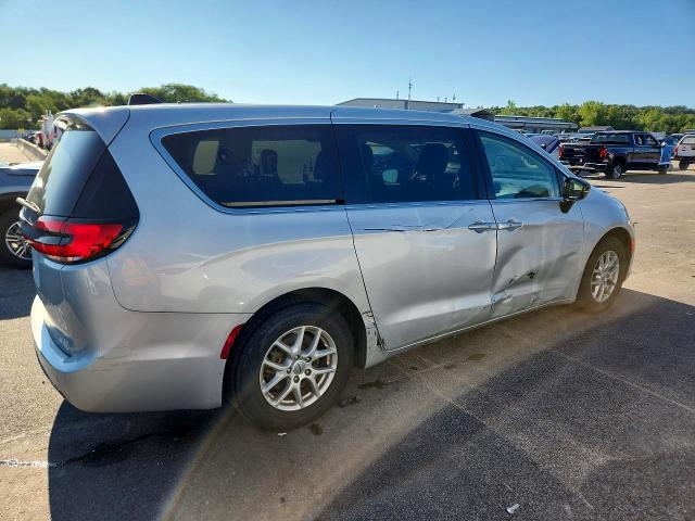 Photo 3 from auction – 2024 CHRYSLER PACIFICA with VIN 2C4RC1BG6RR172874