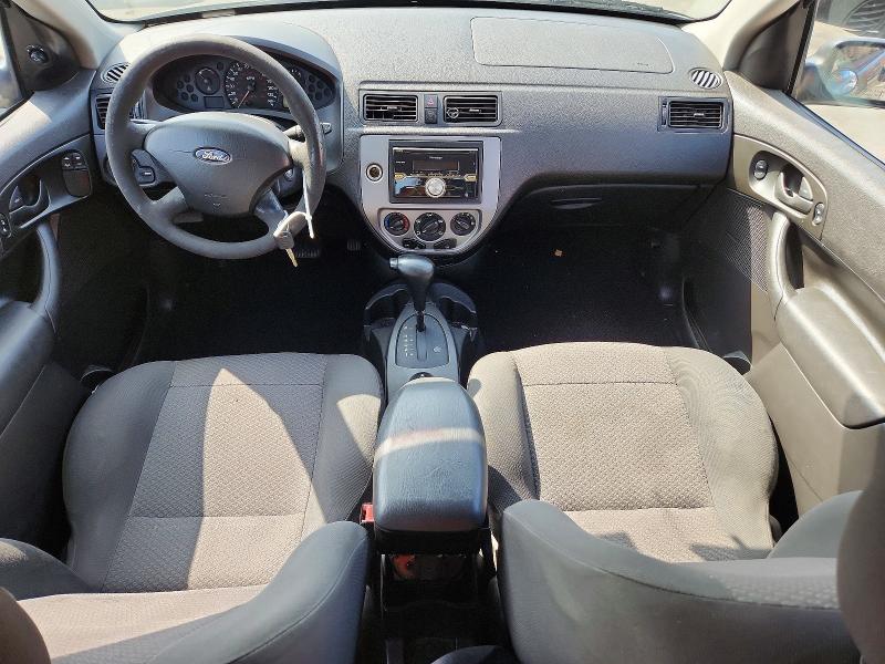 Снимка 8 от търг – 2005 FORD FOCUS с VIN 3FAFP31N65R116723