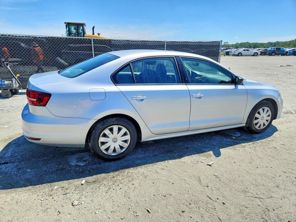 Photo 3 from auction – 2016 VOLKSWAGEN JETTA with VIN 3VW267AJ6GM242920