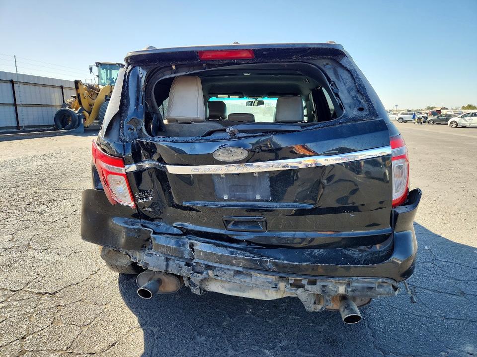 Photo 6 from auction – 2011 FORD EXPLORER with VIN 1FMHK7D84BGA66367