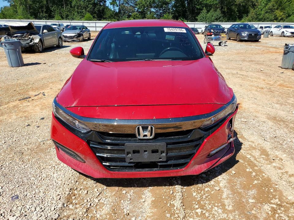 Photo 5 from auction – 2018 HONDA ACCORD with VIN 1HGCV1F35JA187920