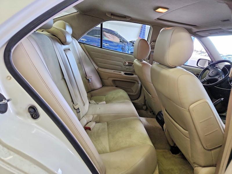 Фото 10 с аукциона – 2001 LEXUS IS с VIN JTHBD182110002560