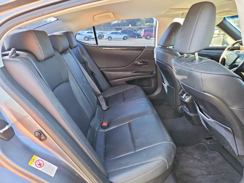 Foto 10 de la subasta – 2019 LEXUS ES con VIN JTHB21B18K2004995