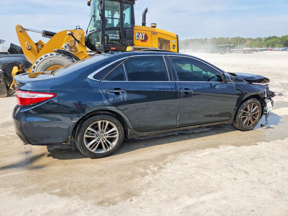 Photo 3 from auction – 2015 TOYOTA CAMRY with VIN 4T1BF1FK2FU079223