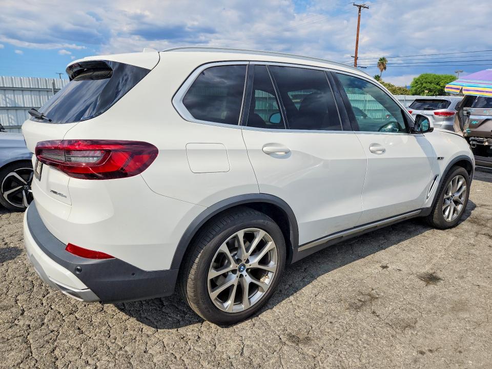 Photo 3 from auction – 2022 BMW X5 with VIN 5UXTA6C08N9K88182