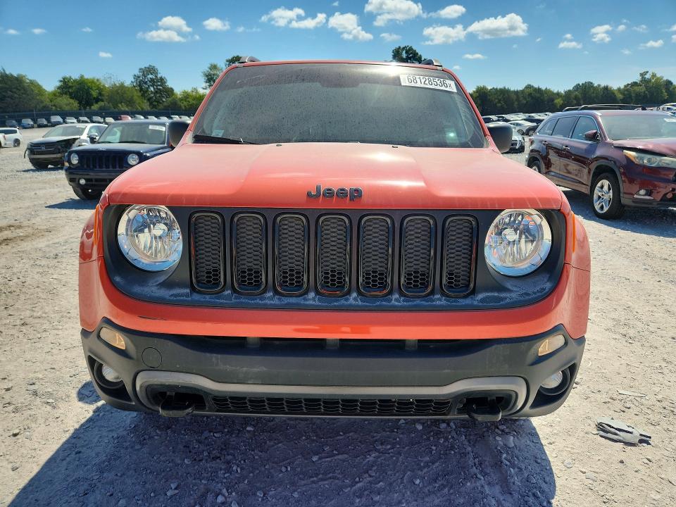 Photo 5 from auction – 2018 JEEP RENEGADE with VIN ZACCJBAB0JPH93205
