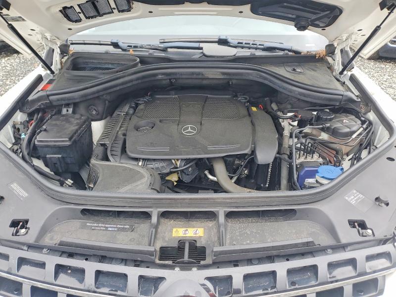 Photo 12 from auction – 2015 MERCEDES-BENZ ML with VIN 4JGDA5HB3FA542029