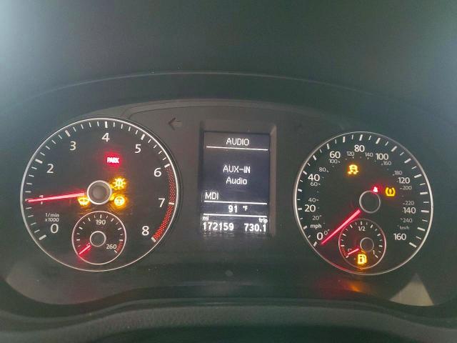 Photo 9 from auction – 2015 VOLKSWAGEN PASSAT with VIN 1VWBT7A3XFC085788